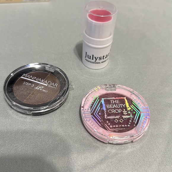 BNIB Makeup Bundle - Picture 6 of 7
